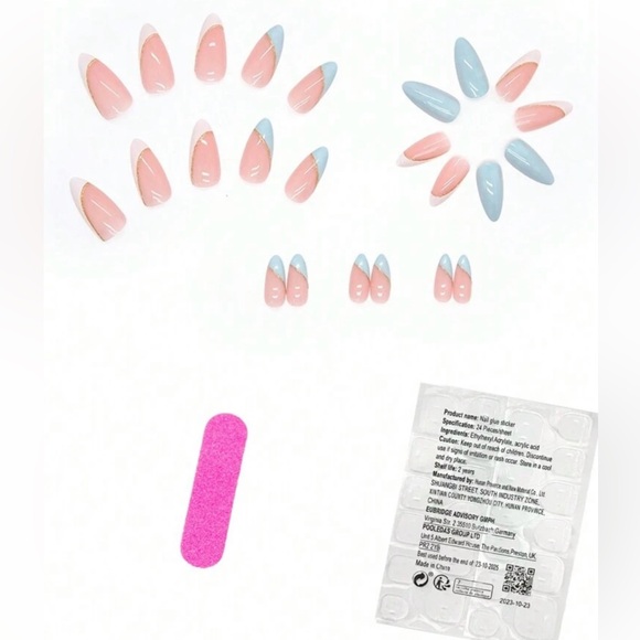 24 Pieces Elegant Blue and White with Gold Glitter Press-on Nails - Picture 2 of 3